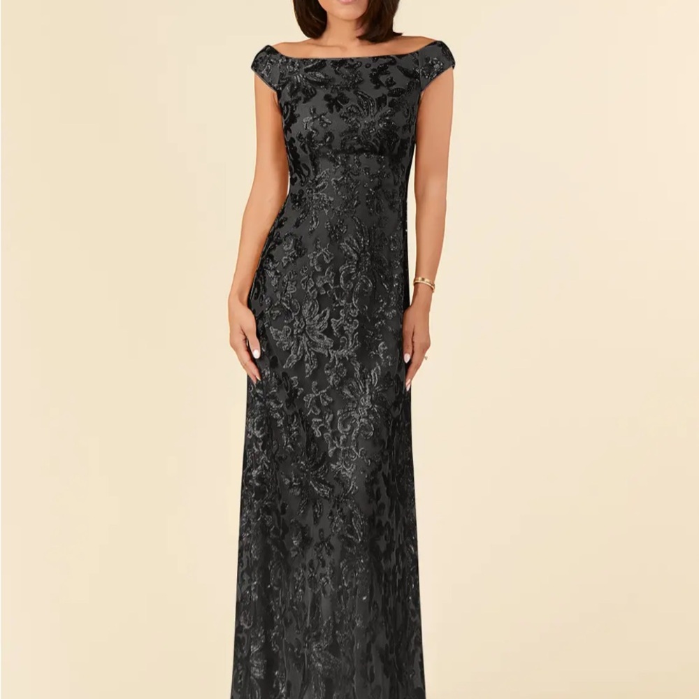 Black A-Line Off the Shoulder Lace Dress